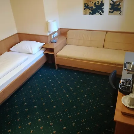 Fischer 4* Мархтренк