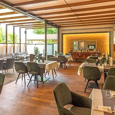 Fischer Hotel