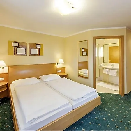 Fischer Hotel