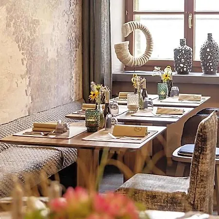 Fischer Hotel 4*